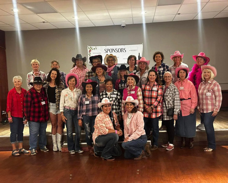 Pink Paddling Power Wine Tasting Event
